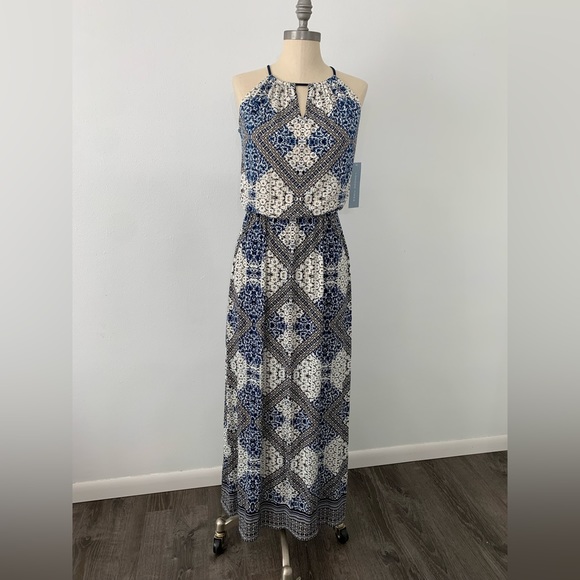 Dresses & Skirts - Pattern dress